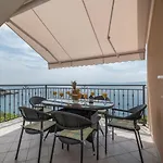 Daniela Τρογκίρ